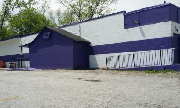 Marquette Restaurant & Lounge