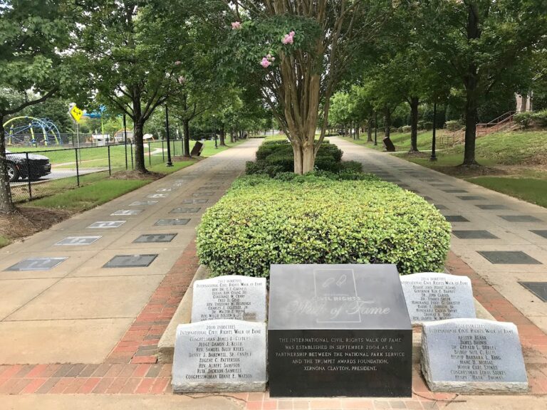 photo.html 1086 768x576