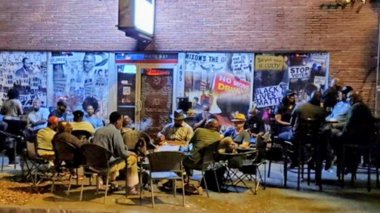 photo.html 11 768x431