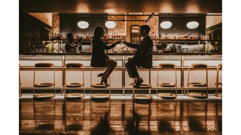 photo.html 282 768x432