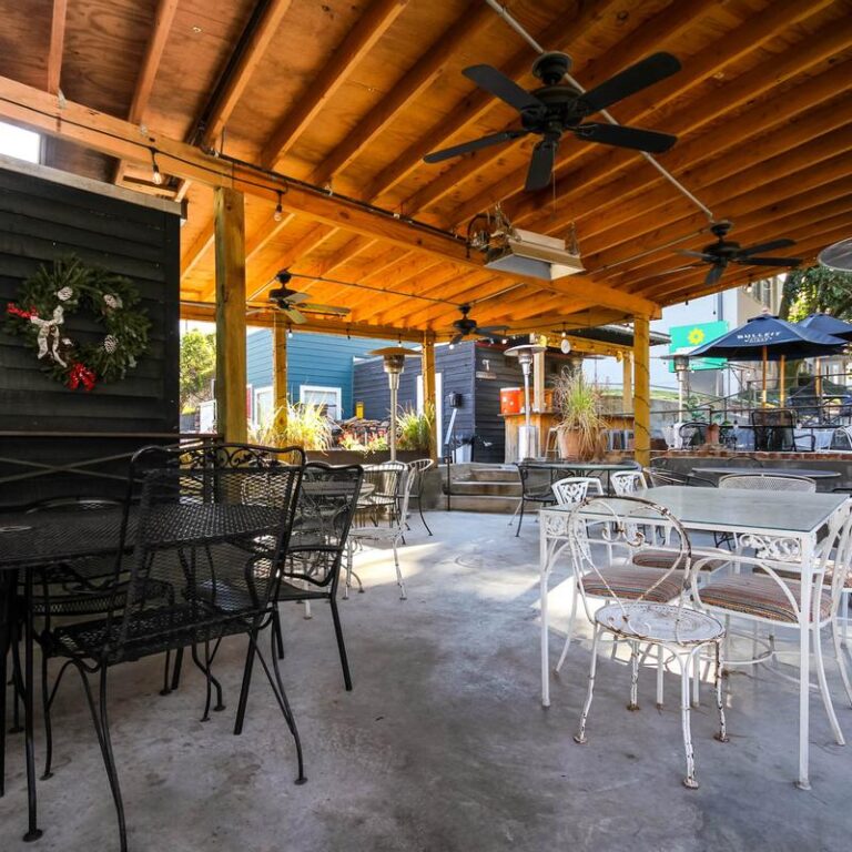 photo.html 329 768x768