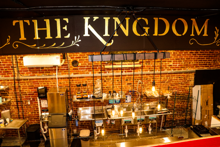 photo.html 39 768x512