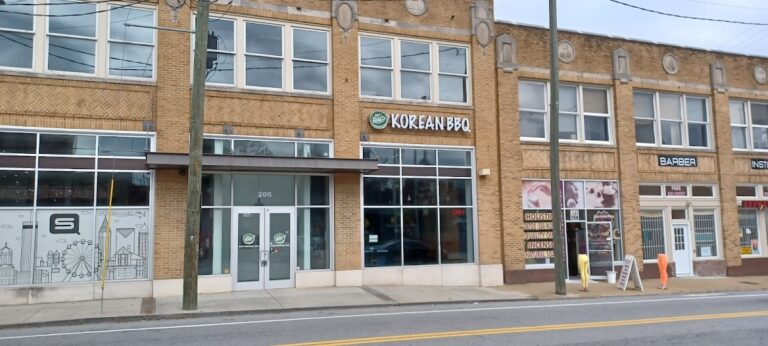 photo.html 426 768x346