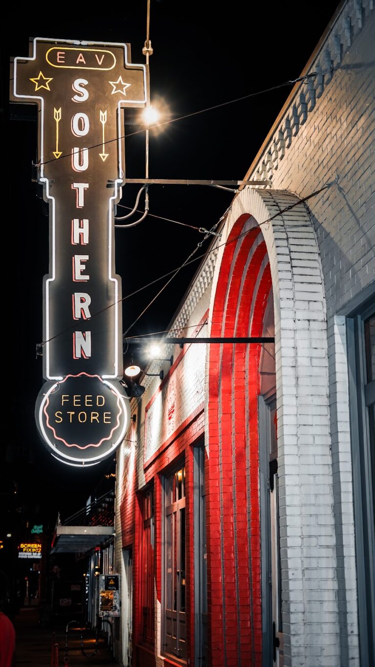 photo.html 438 768x1365