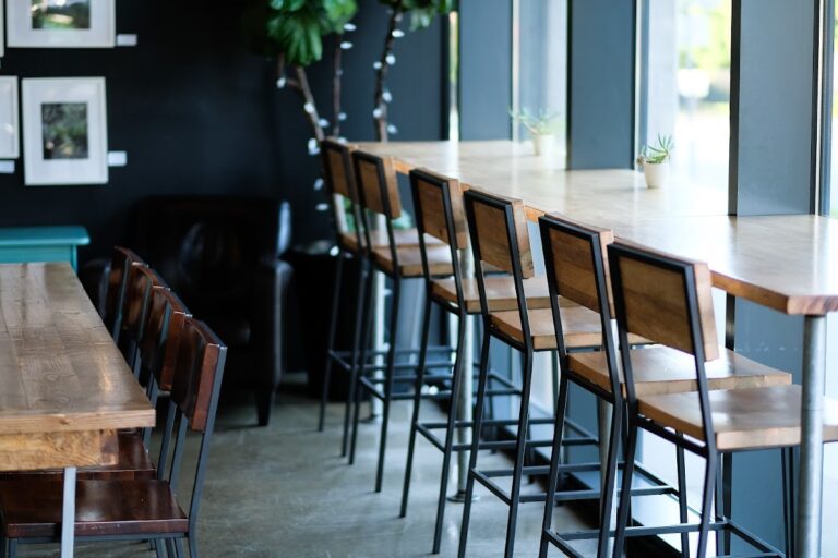 photo.html 652 768x512