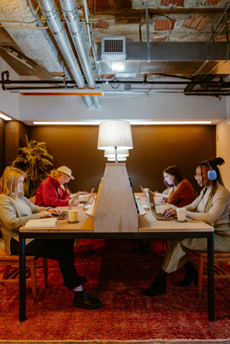 photo.html 810 768x1151