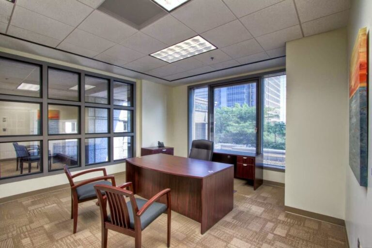 photo.html 817 768x511