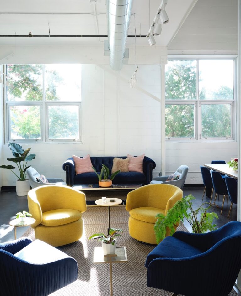 photo.html 830 768x945