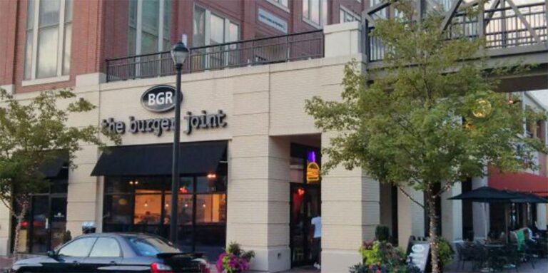 photo.html 936 768x383