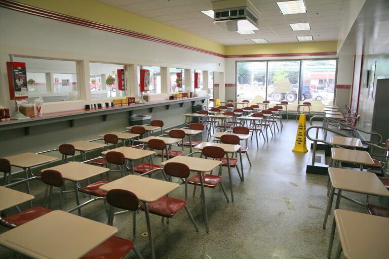 photo.html 965 768x512