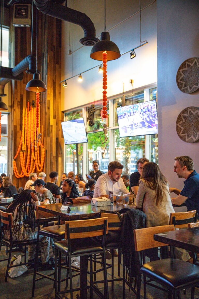 photo.html 975 768x1152